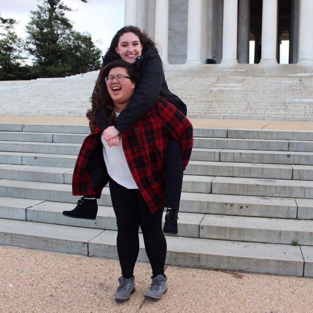 Meet your Posher, Christina